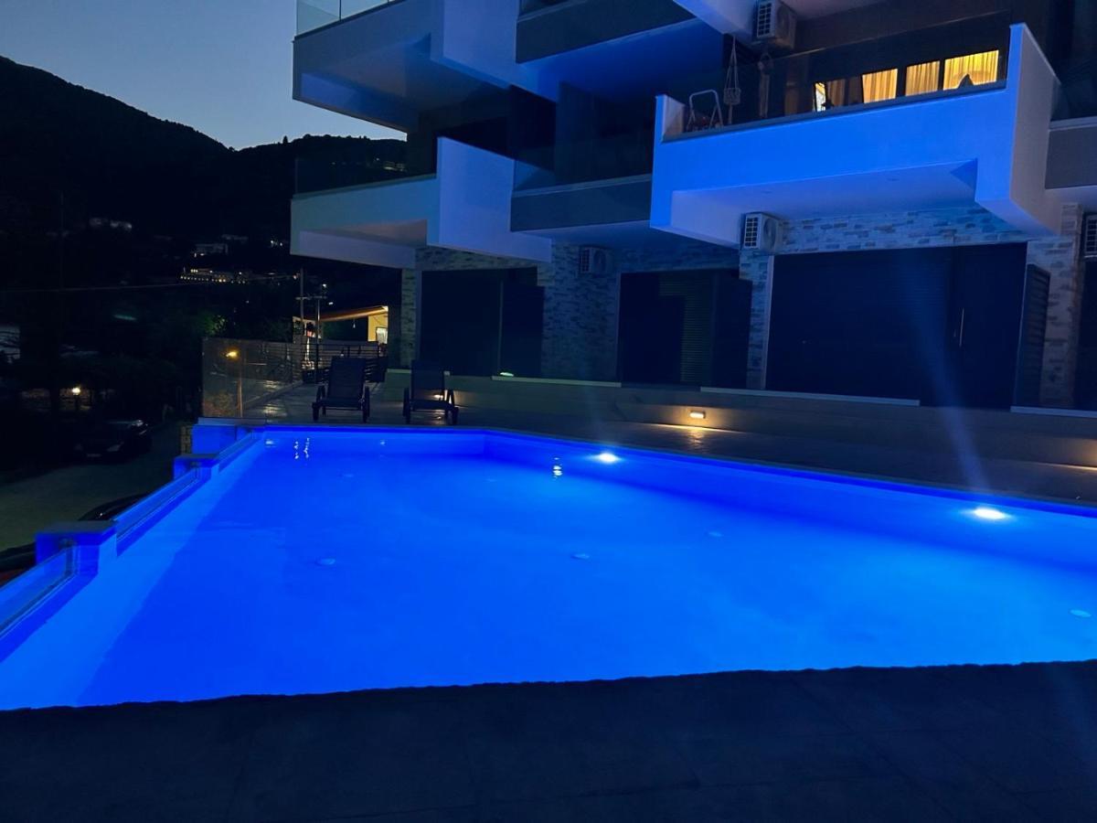 Katerina Luxurious Sea View Nikiana