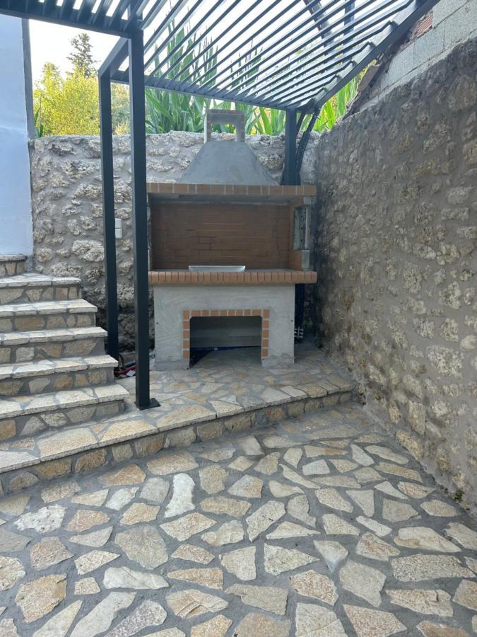Katerina Luxurious Sea View Apartment