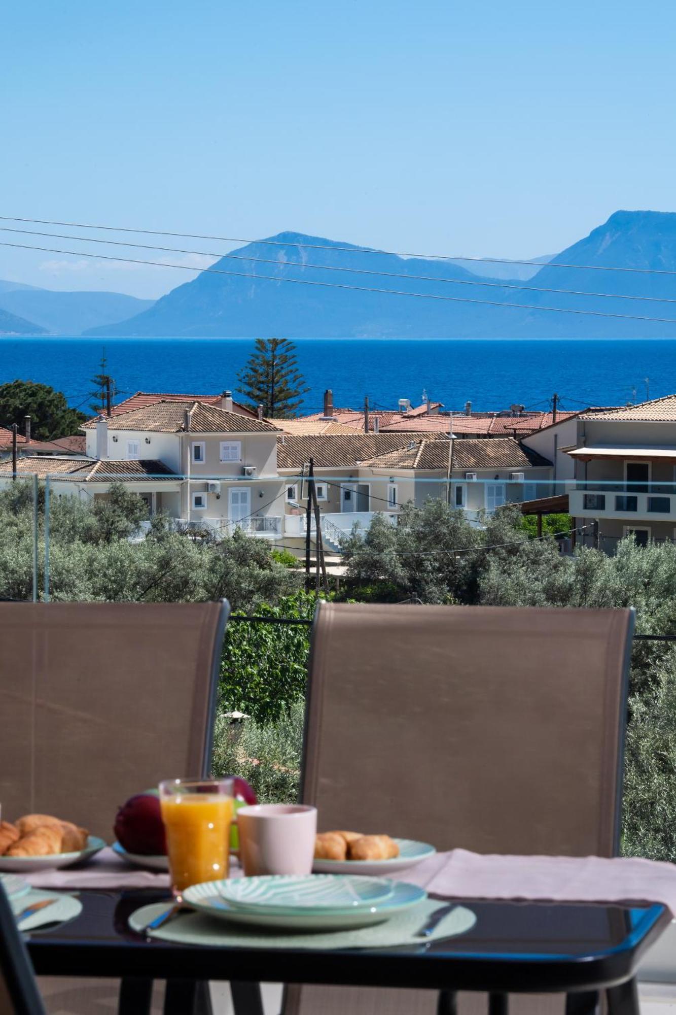 Katerina Luxurious Sea View *